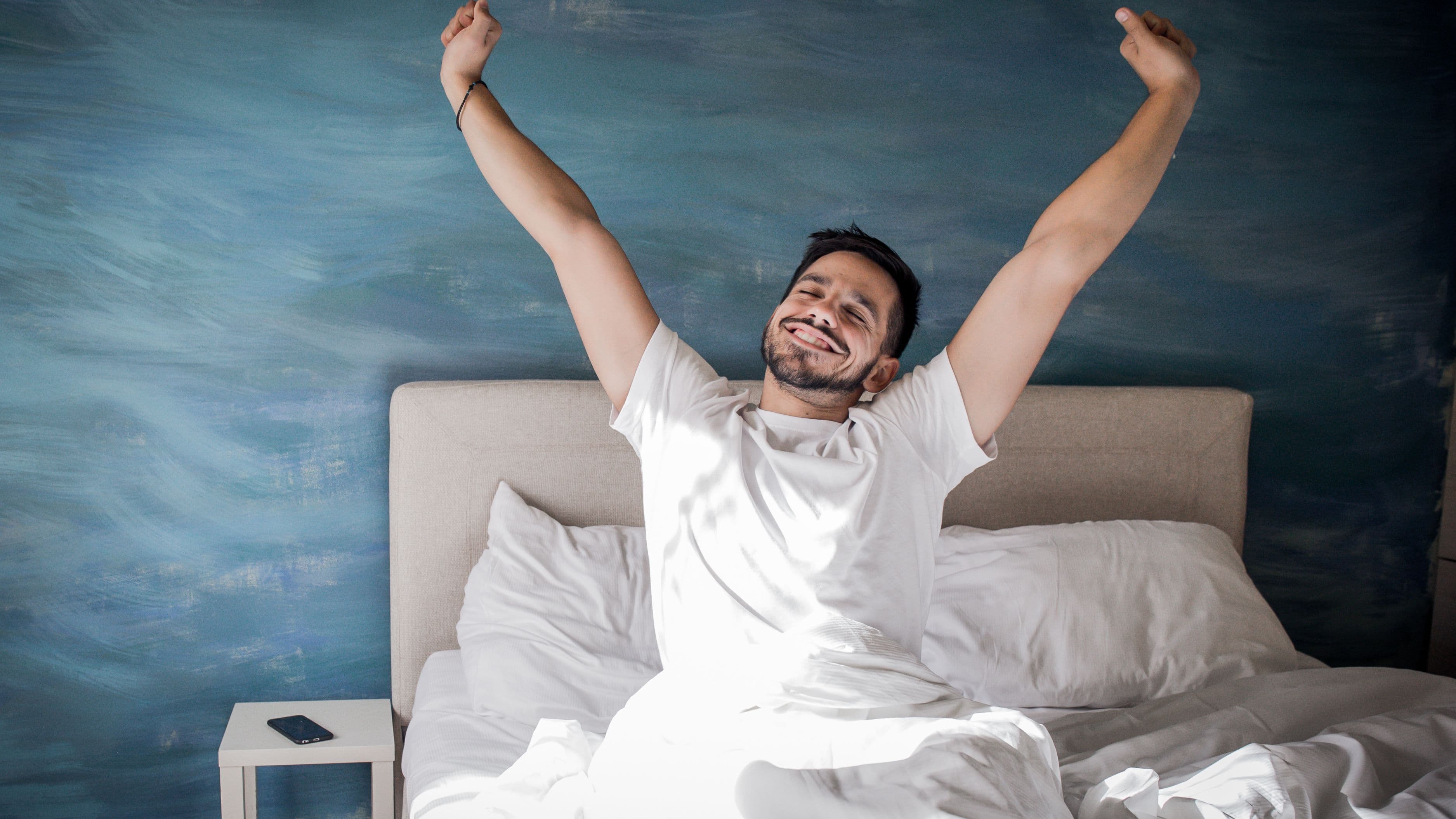 What 30 Days of Waking Up at the Same Time Does to Your Body and Mind