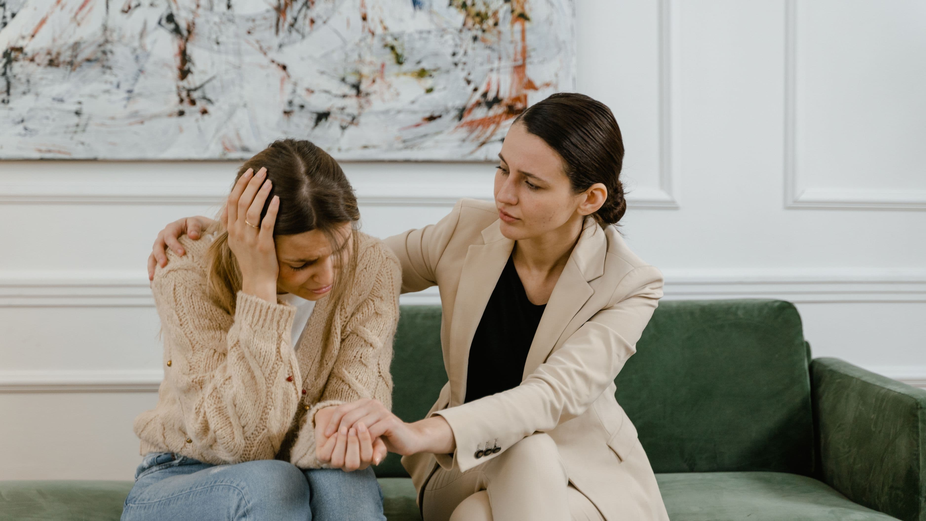 Why Friendship Breakups Are Just As Hard As Romantic Ones