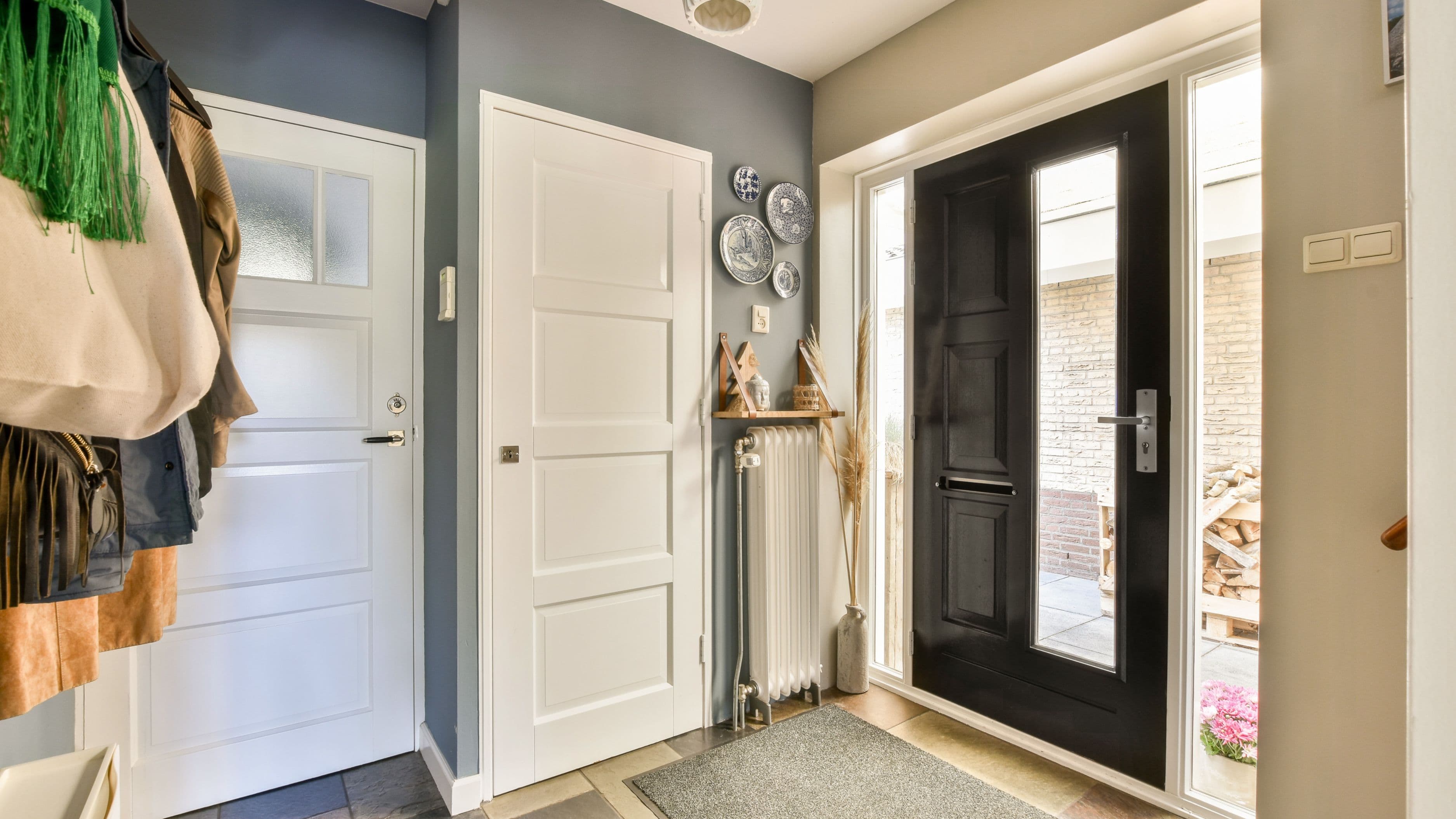The Art of the Functional Entryway: Small Upgrades, Big Daily Impact