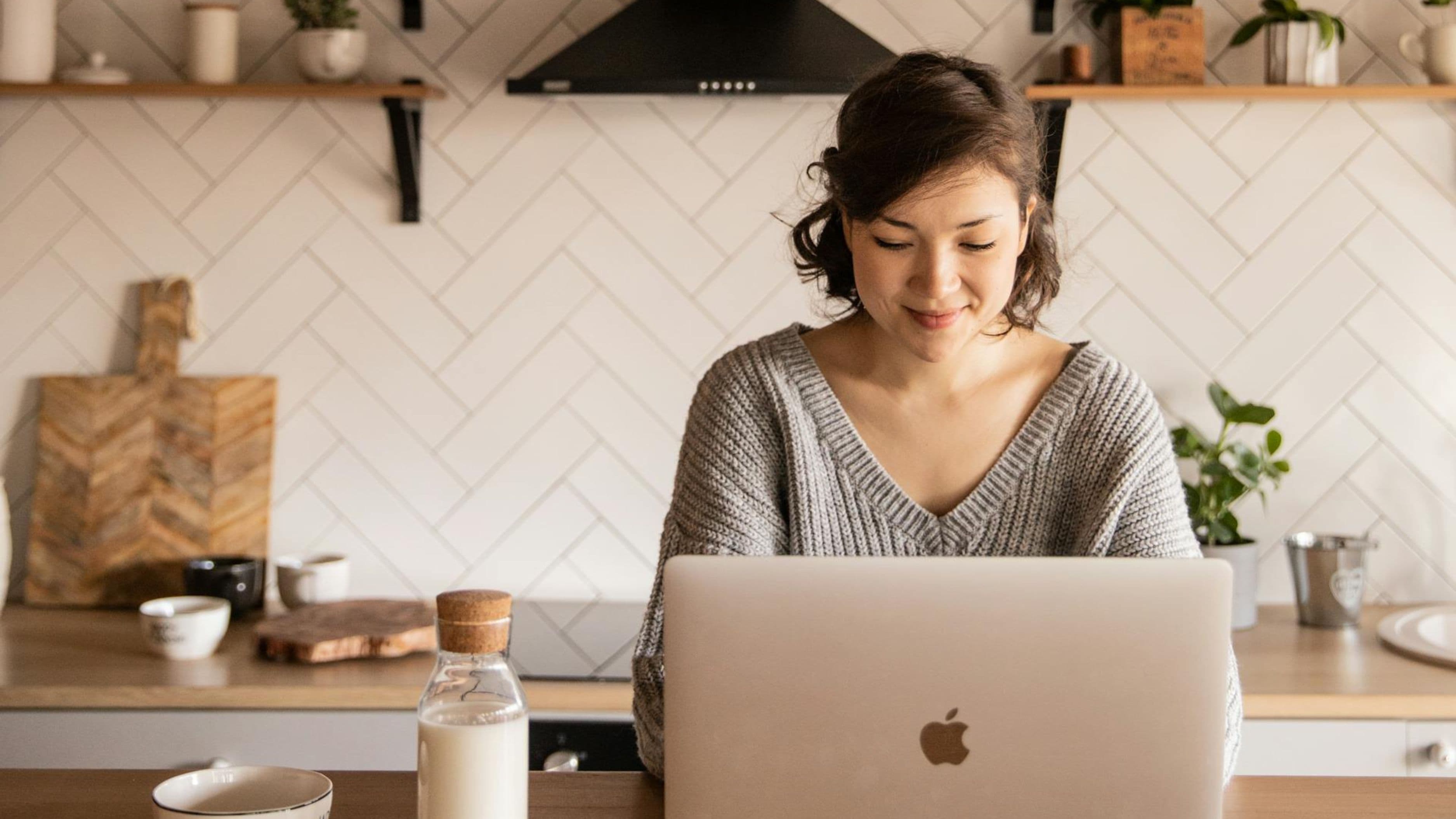 Modern Kitchen Makeover: Cabinet, Countertop, and Lighting Upgrades