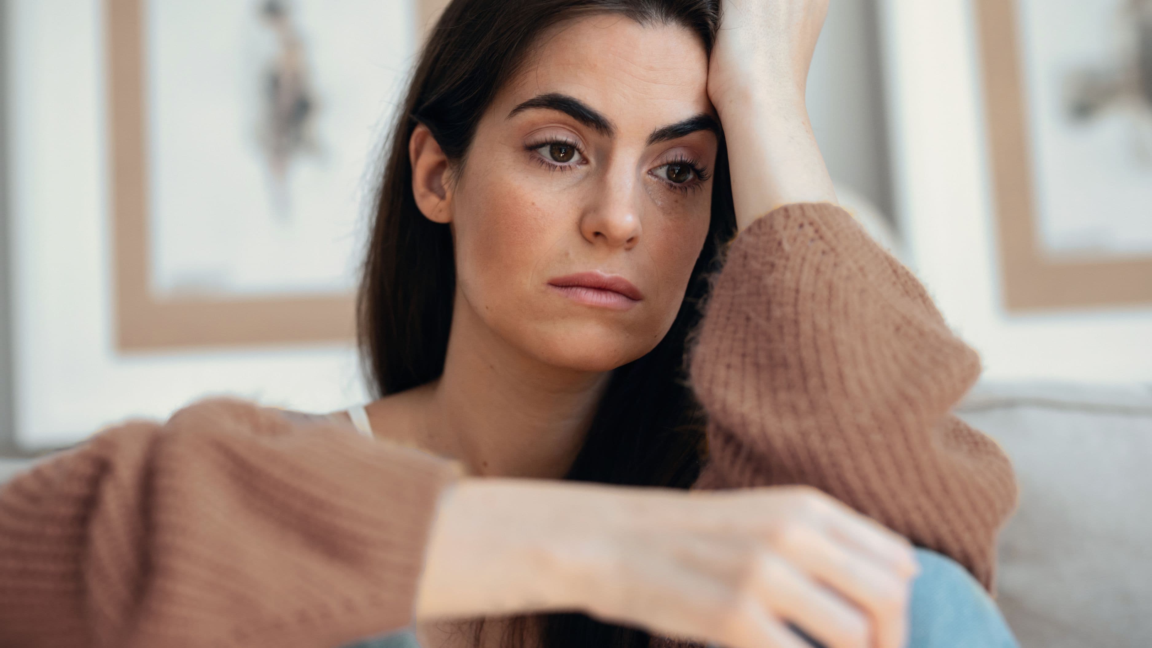 How to Stop Overthinking Before Bed (without Meditation Apps)